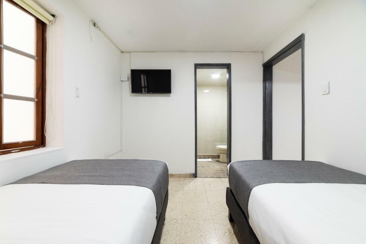 בוגוטה Ayenda 1055 Agora Inn Corferias מראה חיצוני תמונה